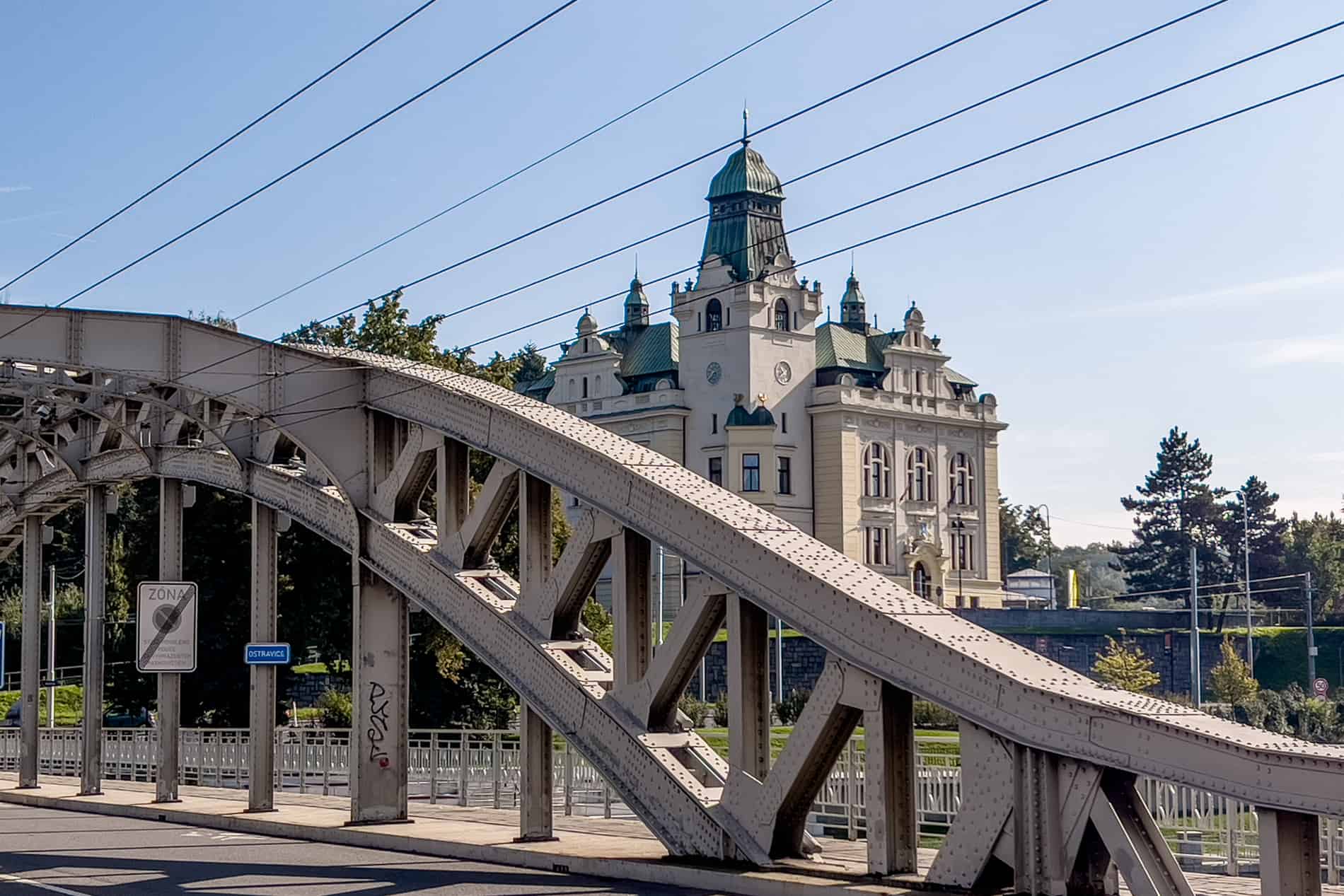 The curving metal design of the Miloš Sýkora bridge in Ostrava. 