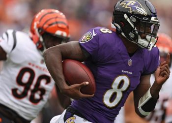 What Lamar Jackson’s trade request means for the Jets, Packers and Aaron Rodgers