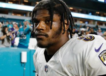 Lamar Jackson trade tracker: Latest news, rumors on Falcons, Raiders & more potential fits