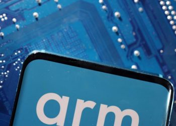 ARM registers for US initial public offering