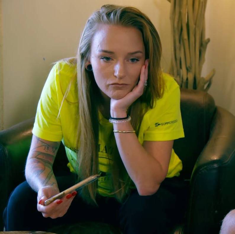 Maci Bookout on the Phone